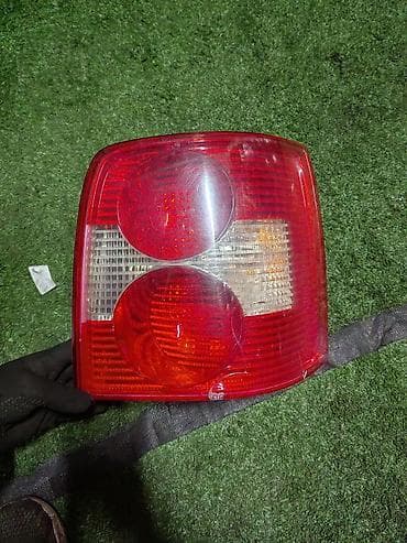 golf iii: Задний правый стоп-сигнал Volkswagen Б/у, Оригинал, Германия — 1