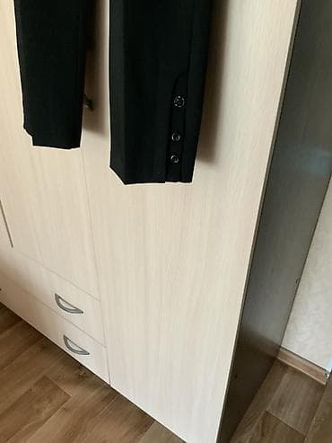 брюки классика женские: Женские брюки Размеры 44, 46, 48 Цены: 300 сом, 200 сом, 100 сом — 6