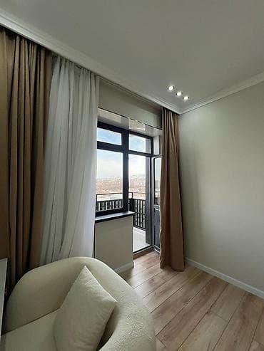 Квартиры: 2 комнаты, 65 м², Элитка, 14 этаж, Дизайнерский ремонт — 4