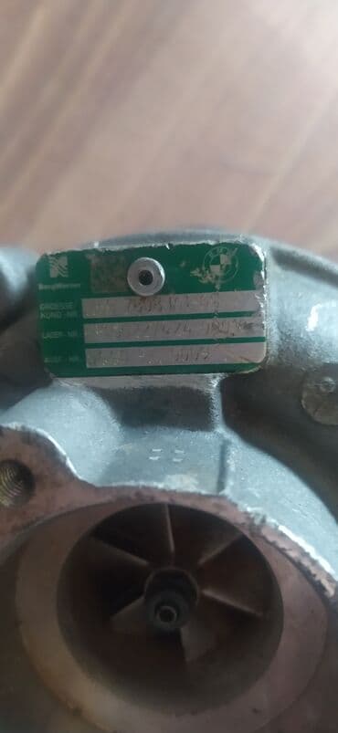 e71: Турбина BMW 2006 г., Б/у, Оригинал, Германия — 2