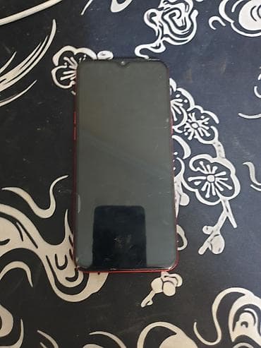 реалми: Realme C3, Б/у, 64 ГБ, цвет - Красный, 2 SIM — 4