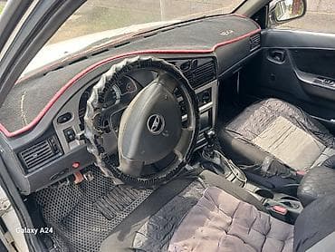 Daewoo Nexia: 2012 г., 1.6 л, Кол менен иштөөчү, Бензин, Седан — 1