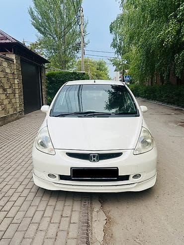 Honda Fit: 2002 г., 1.3 л, Вариатор, Бензин, Хэтчбэк