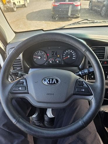 bmw 5: Легкий грузовик, Kia, До 1 т — 6