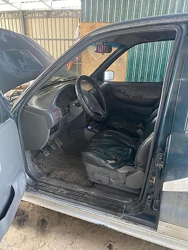 продаю авто дизель: Kia Sportage: 1997 г., 2.3 л, Механика, Дизель, Внедорожник — 4