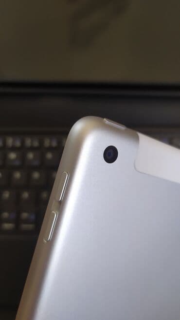 сколько стоит ipad 1: Планшет, Apple, эс тутум 256 ГБ, 10" - 11", 4G (LTE), Колдонулган, Классикалык түсү - Күмүш — 3