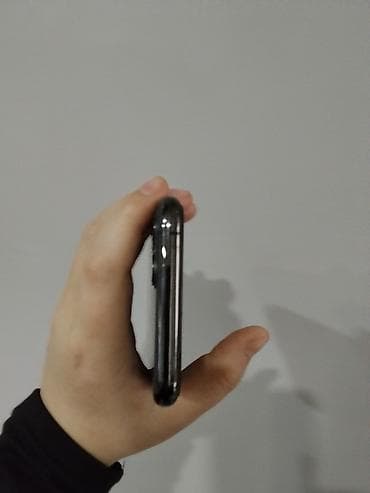 a 30 s: IPhone 11 Pro, 256 ГБ, Space Gray — 3