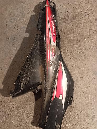 Кумурска мотороллер: Пластик на скутарету — 1