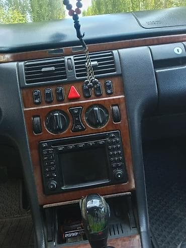 Транспорт: Mercedes-Benz E-Class: 2002 г., 3.2 л, Автомат, Дизель, Седан — 8