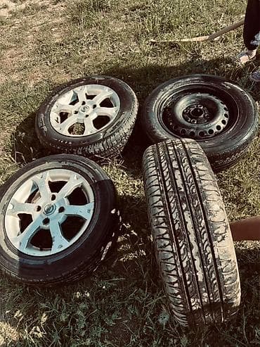 nissan диски: Колеса в сборе 195 / 65 / R 15, Лето, Б/у, Комплект, Легковые, Литые, отверстий - 4 — 1