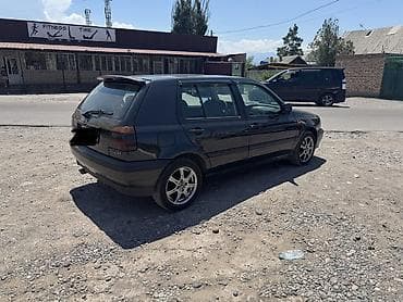 Транспорт: Volkswagen Golf: 1993 г., 1.8 л, Механика, Бензин, Хэтчбэк — 1