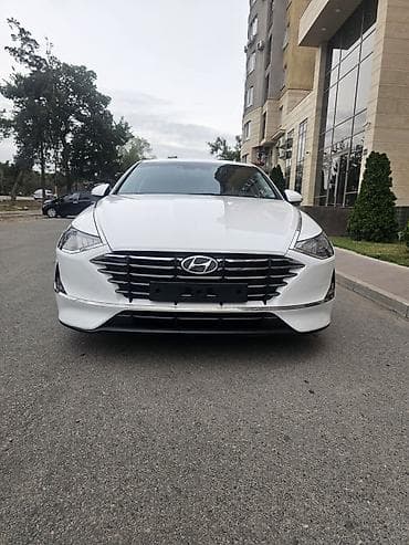 соната экран: Hyundai Sonata: 2020 г., 2 л, Газ — 4