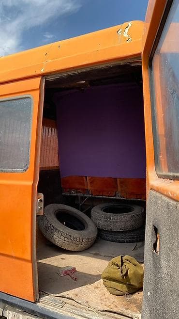 Унаа сатуу: LDV : 1989 г., Van — 1