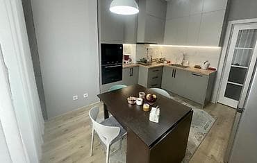 Недвижимость: 2 комнаты, 64 м², Южная Магистраль 7 этаж — 4