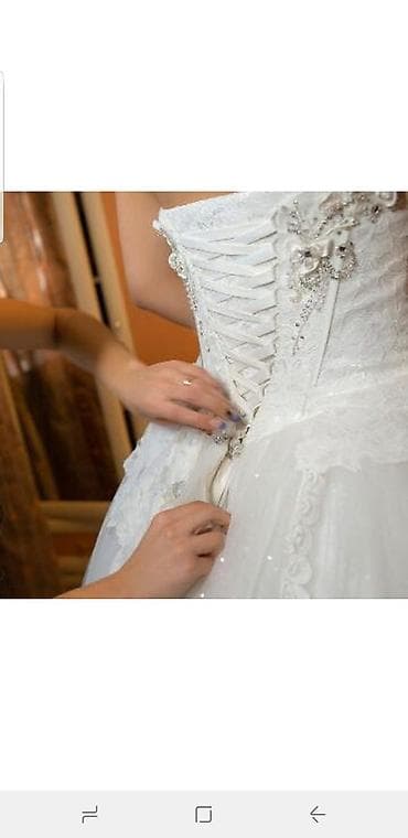 Личные вещи: Свадебное платье, Со шлейфом, Б/у — 4
