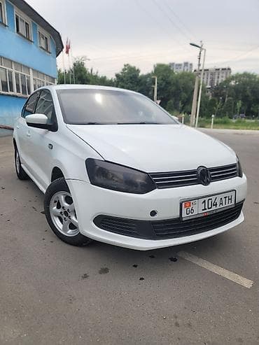 k7 2017: Volkswagen Polo: 2014 г., 1.6 л, Механика, Бензин, Седан — 2