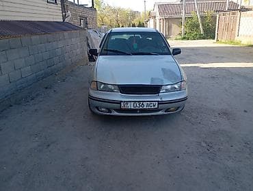 Daewoo Nexia: 2007 г., 1.6 л, Механика, Бензин, Седан