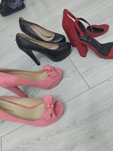 shoes: Женские босоножки на каблуке - Цвет: насыщенно‑красный - Материал — 3