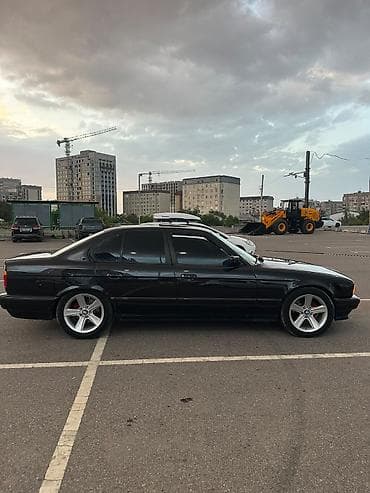 srv 2: BMW 5 series: 1992 г., 2 л, Механика, Бензин, Седан — 7