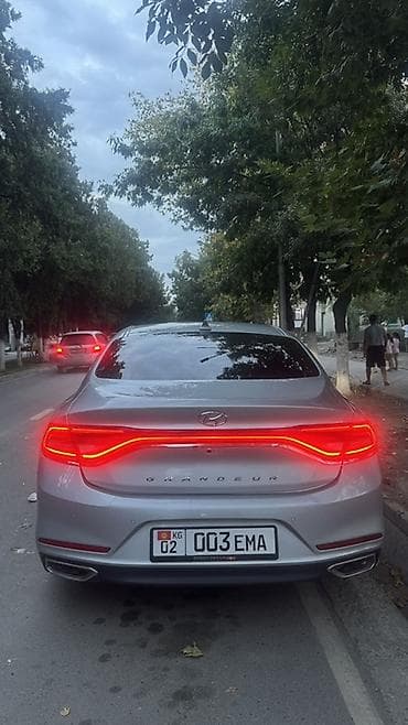 yuan pro: Hyundai Grandeur: 2018 г., 0.3 л, Автомат, Газ, Седан — 4