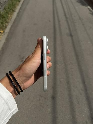 iphone 8 pilus: IPhone 17 Pro, Б/у, 512 ГБ, Серебристый, Кабель, 98 % — 7