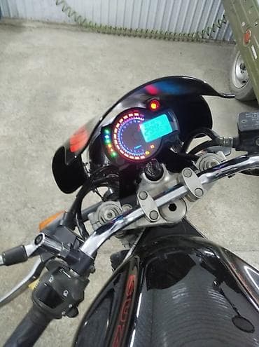 suzuki boulevard: Мотоцикл Suzuki Bandit (GSF), черный - Классический нейкед с круглой — 4