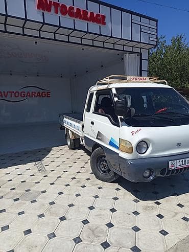 aimb g3: Hyundai Porter (Porter I) — компактный бортовой грузовик. Адрес — 6