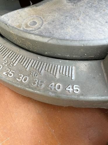 асфальт рез: Набор для бильярда + внедорожная шина 1) Бильярдный комплект: - Кий — 5