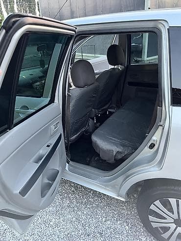 Mazda Demio: 2003 г., Хэтчбэк — 6