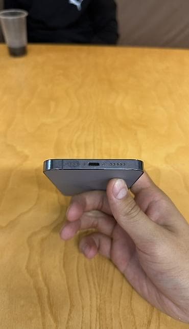 iphon 11 pro max: IPhone 13 Pro, Б/у, 256 ГБ, Sierra Blue, Зарядное устройство, Чехол, 86 % — 4