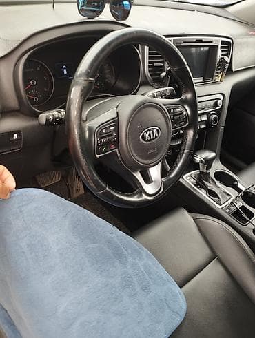 Транспорт: Kia Sportage: 2017 г., 2 л, Автомат, Бензин, Кроссовер — 6