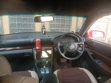 Audi A4: 2000 г., 1.8 л, Автомат, Бензин, Седан — 5