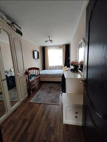 3 комнаты, 60 м², 4 мкр 104 серия, 4 этаж — 3
