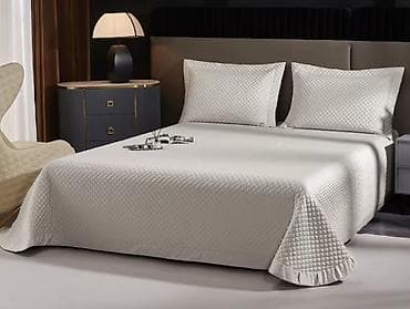 Стеганое покрывало велюровые на кровать (набор) двумя наволочками