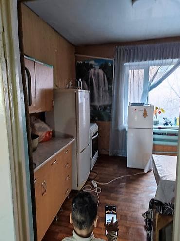 Үйлөр: Срочно продаю пол дома на ЖМ Красный Строитель площадь дома 82 м2 — 2