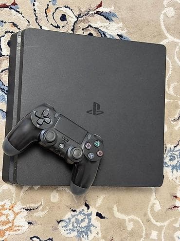 fmcb ps2: Игровая приставка Sony PlayStation 4 Slim (черная) с беспроводным — 1