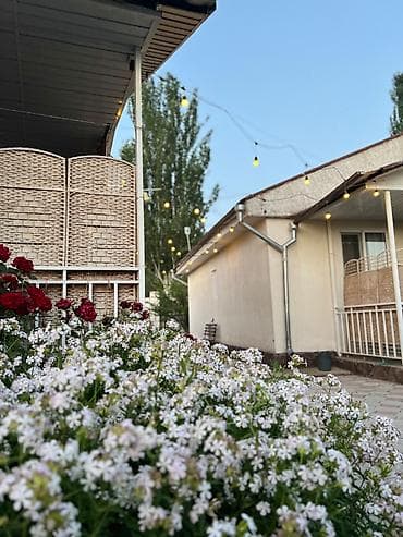 продам вагон: Гостевой дом на Иссык-Куле, пансионат Островок Бостери, 4 места, Посуточно — 2