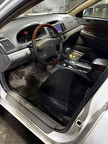 срочно авто продаю: Toyota Camry: 2001 г., 2.4 л, Автомат, Бензин — 5
