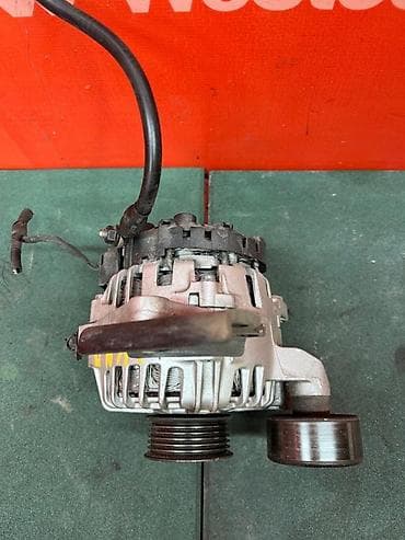 Автохимия: Генератор Hyundai 2016 г., Б/у, Оригинал — 2