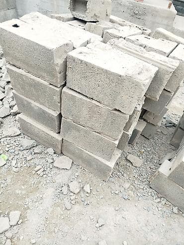 стеклянные блоки: Блоки строительные бетонные (шлако/керамзитоблоки) - Формат — 3