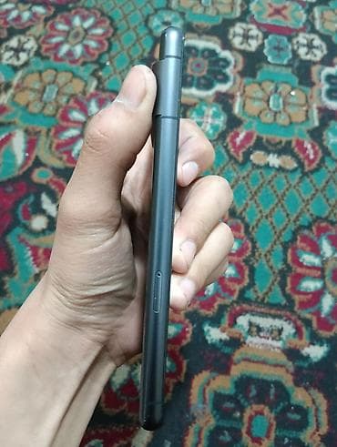 p 30 lite: Google Pixel 7, цвет - Черный, 1 SIM — 5