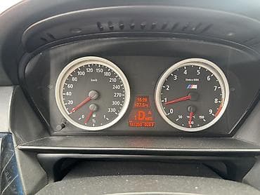 мотор ямаха: BMW M5: 2007 г., 5 л, Робот, Бензин, Седан — 9