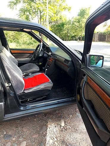 автозапчасти на мерс 124: Mercedes-Benz W124: 1992 г., 2.3 л, Автомат, Бензин, Седан — 6