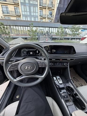 byd e2 2019: Hyundai Sonata: 2019 г., 2 л, Гибрид, Седан — 7