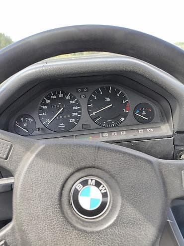 bew e39: BMW 3 series: 1984 г., 2 л, Механика, Бензин, Купе — 7