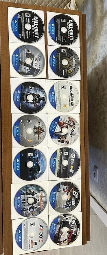 Продаю игры на пс 4-5 Торга и обмена нету !! COD ghost-600 COD black