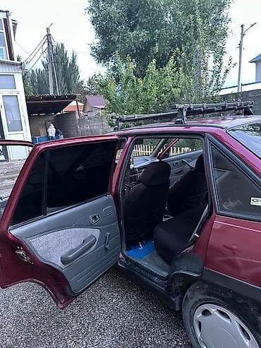 кузов некся: Daewoo Nexia: 2005 г., 1.5 л, Механика, Бензин, Седан — 10