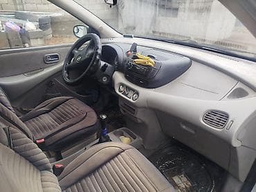 almer: Nissan Almera Tino: 2002 г., 1.8 л, Механика, Бензин, Минивэн — 5