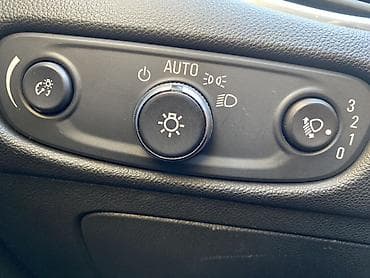 парктронники: Chevrolet Malibu: 2018 г., 1.3 л, Вариатор, Бензин, Седан — 8