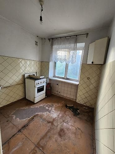 кв сдаю бишкек: 2 комнаты, 45 м², Индивидуалка, 2 этаж, Старый ремонт — 2